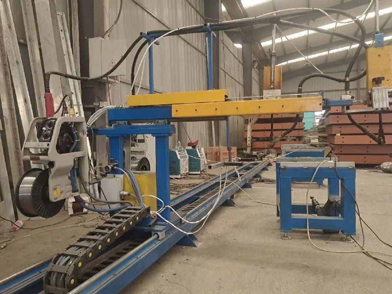 自动激光焊接机